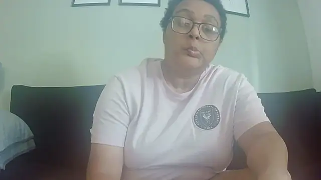 vanilla_chocolate23 webcam show