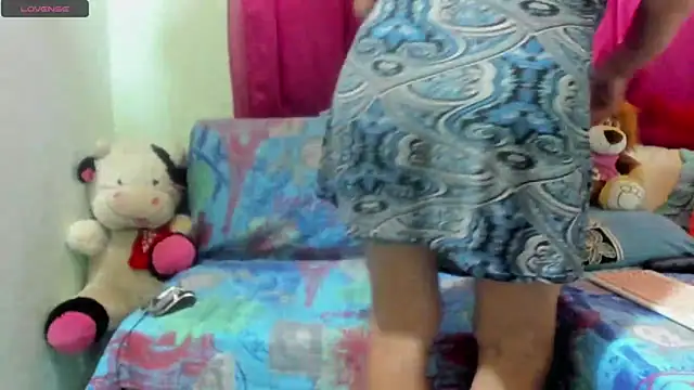 แชท XXX สดของ Zamara_milf