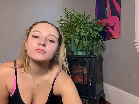 SalemAlexiss – Live XXX-chat