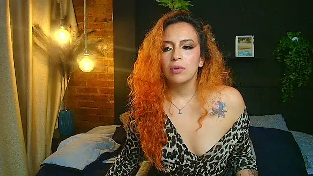 הופעת וובקאם של sahra_taylor_