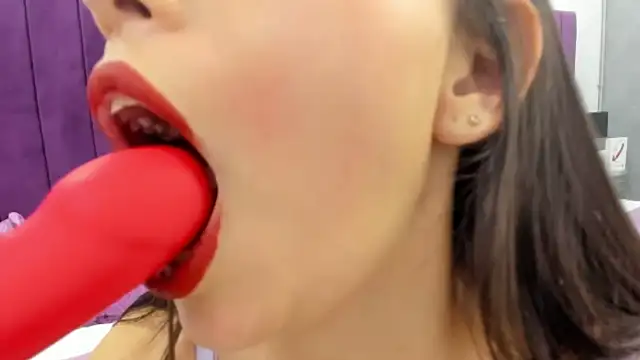 MadelineBeckert Pertunjukan Webcam