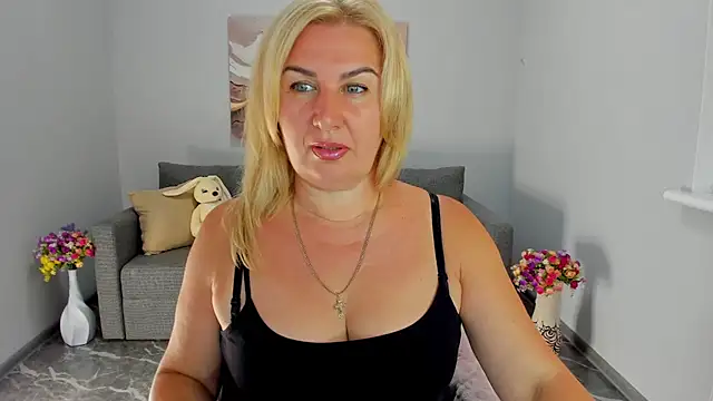 Lili_Crossi – Live XXX-chat