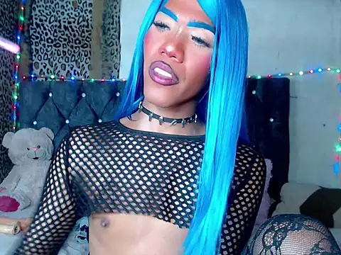 Show modela Katy_facefuck7 na web-kameri