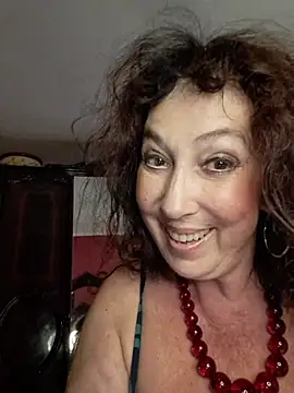 GypsyEsmeralda Webcam-Show