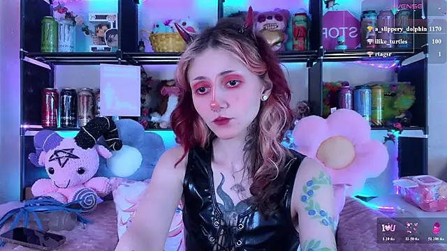 _Devill_Baby Show in webcam