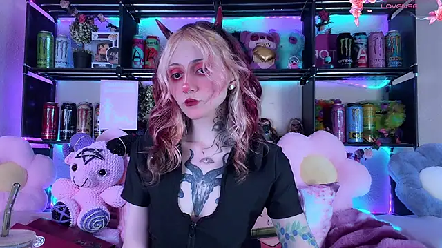 _Devill_Baby's Webcam Show