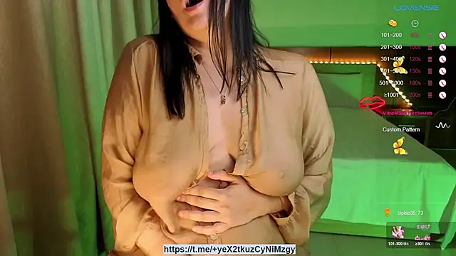 Chat +18 de Sophy__soft ao vivo