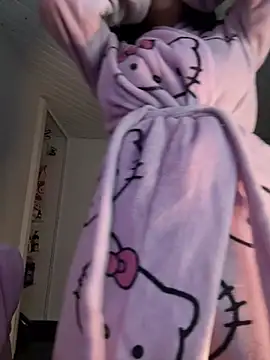 Anily_Lovelyn Webbikameraesitys