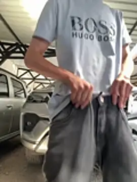 Daddyrich_632 网络视讯表演