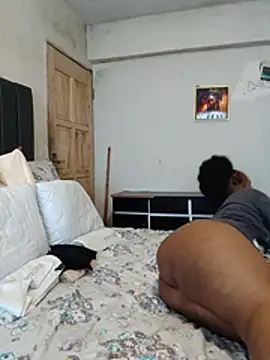 Chat +18 de Babymomma98 ao vivo
