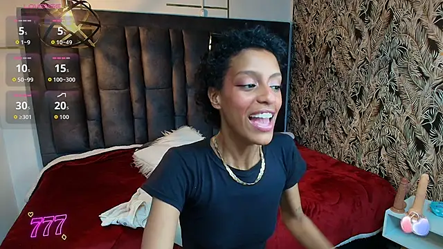 Chat +18 de Zia_Green ao vivo