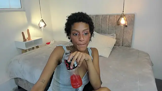 دردشة Zia_Green الجنسية المباشرة
