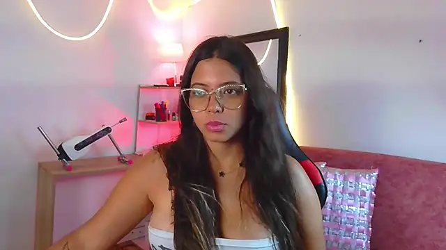 Megaan_Greey's Live XXX Chat