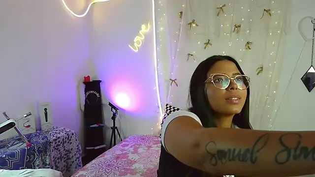 Show de Megaan_Greey na webcam