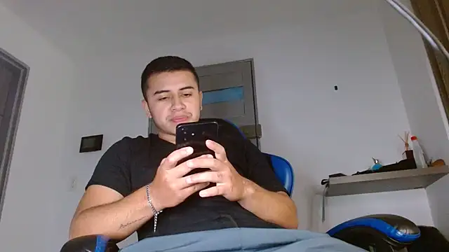 SexyBoy-Bigclit webcam show