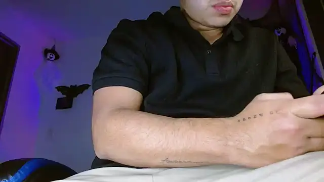 Show de SexyBoy-Bigclit na webcam