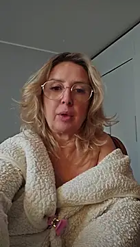 Show modela MariaRichi_ na web-kameri