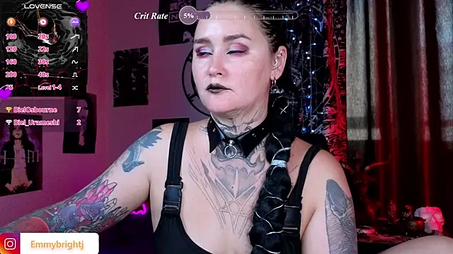 Emmybrightj_ Chat XXX in diretta
