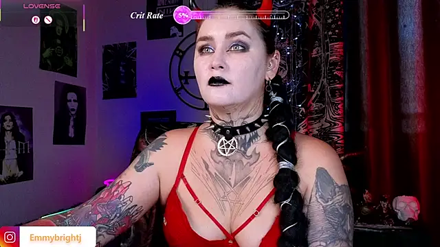 Emmybrightj_ Adlı Modelin Web Kamerası Şovu