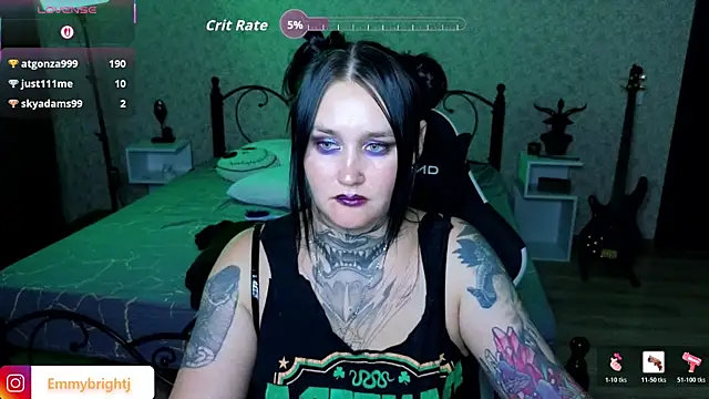 Chat XXX en directo de Emmybrightj_