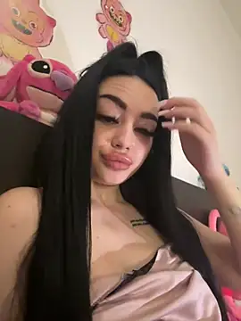 brianna_kiim's Webcam Show