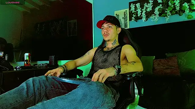 Pokazy przed kamerką – HannibalLester
