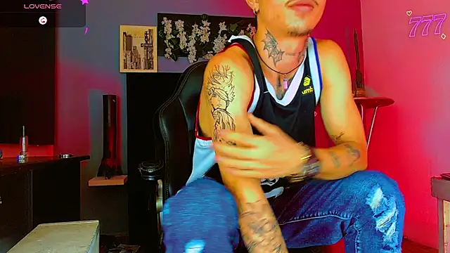 HannibalLester's Webcam Show