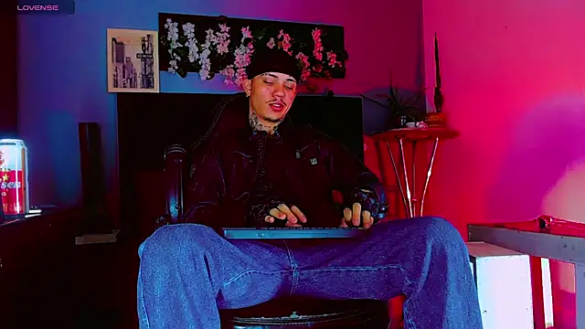 HannibalLester's Webcam Show