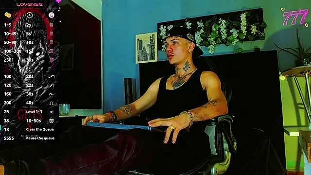 HannibalLester Show Webcam