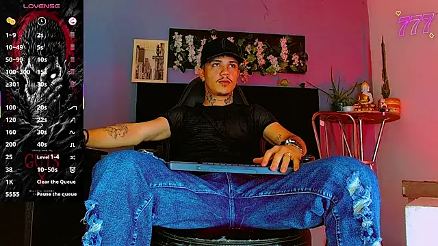 HannibalLester Webcam Show
