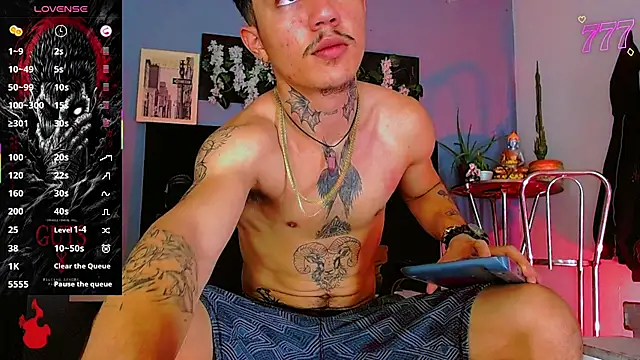 HannibalLester Show Webcam