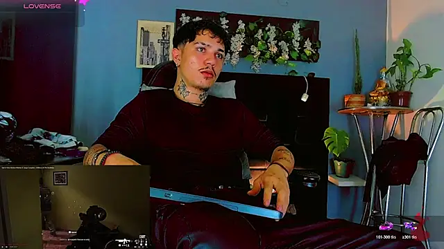HannibalLester Show in webcam