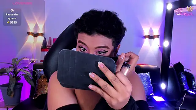 Emili_Roux Webcam-Show