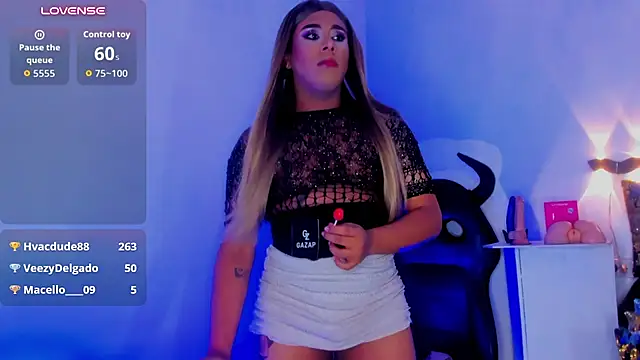 Emili_Roux Webcam show
