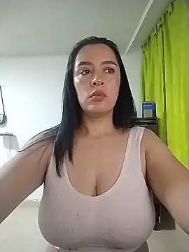 hailey85 élő XXX-chatje