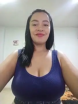 hailey85's Live XXX Chat
