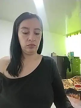 hailey85's Live XXX Chat