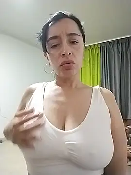 hailey85 Live XXX-Chat