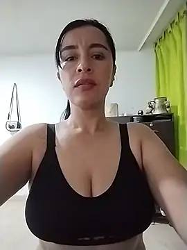 hailey85's Live XXX Chat