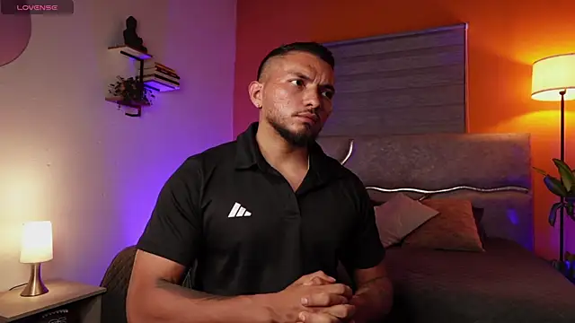 maximusclark1 webcam show