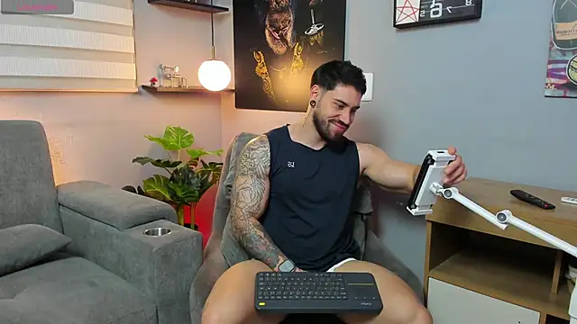 Chatroom XXX en direct de Giorgio-Leone