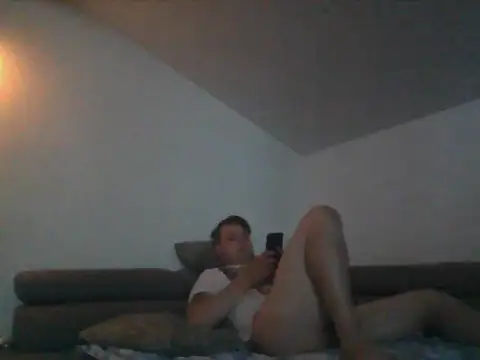 DefiniteTimor webkamerás műsora
