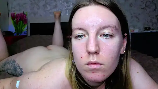Show modela Baiambel_Mi na web-kameri