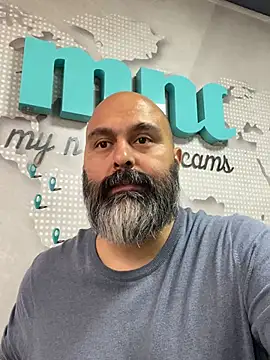 Gabriel_Harmant: διαδικτυακό σόου στην κάμερα