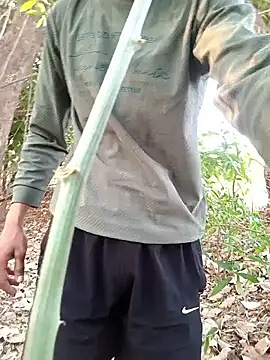 Forest_lover24 Adlı Modelin Web Kamerası Şovu