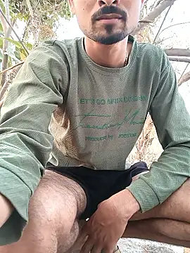 Forest_lover24 Show Webcam