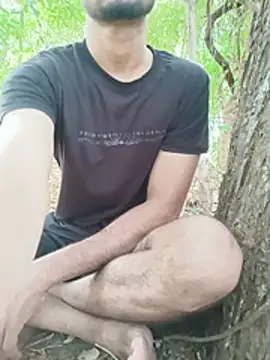 Pokazy przed kamerką – Forest_lover24