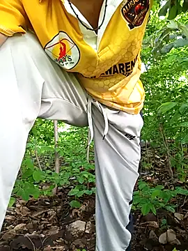 Forest_lover24 Adlı Modelin Web Kamerası Şovu