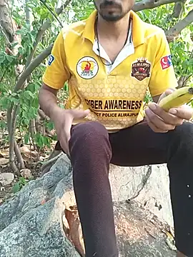 הופעת וובקאם של Forest_lover24