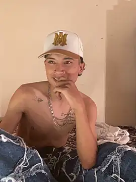 Edward_Milleer Adlı Modelin Web Kamerası Şovu